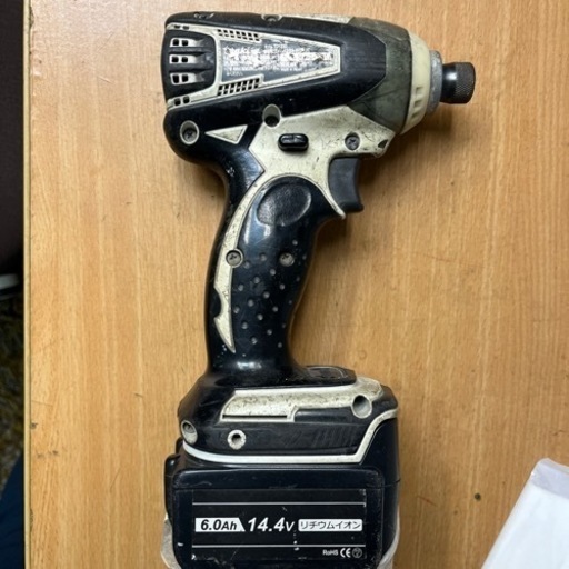 中古 マキタ 14.4V充電式インパクトドライバー