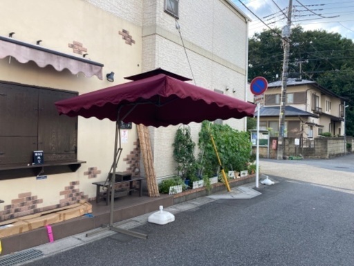 【新品同様お買い得早い者勝ち】ワンタッチパラソルタープ（ウェイト4つもおまけに付属いたします）