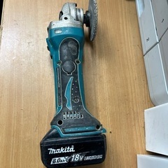 マキタ 18V 100mm 充電式ディスクグラインダ