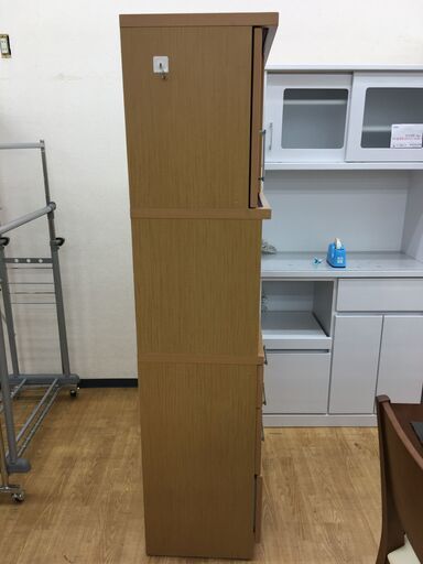 リユースのサカイ栃木店☆ジモティ割あり☆ 食器棚 ブラウン×ブラック