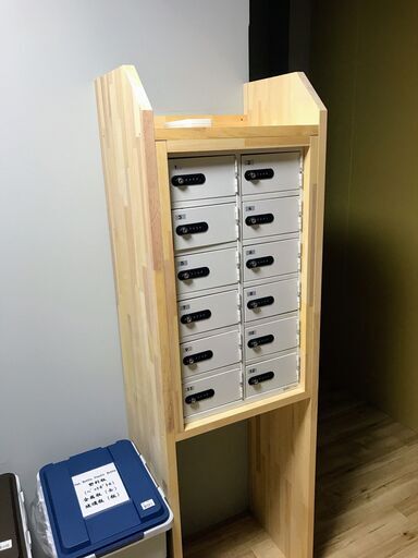 LK-312 エーコー 12人用更衣　ロッカー ／　貴重品管理金庫