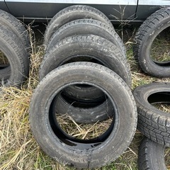 中古スタッドレス175/65R144️⃣山