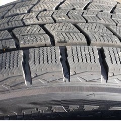 285/50r20ランクル200 20インチ純正ホイールバリ溝スタッドレス付き