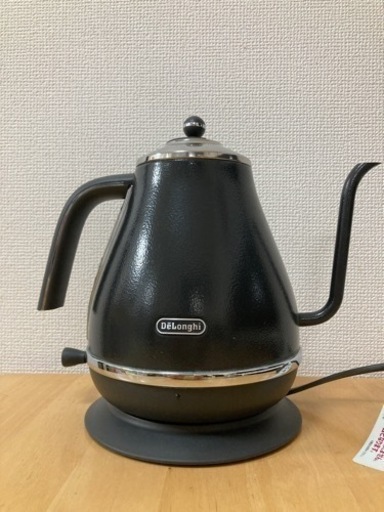 【年末年始最終価格】デロンギ　電気カフェケトル　アイコナ