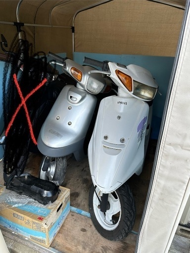 バイク二台　部品　倉庫　全てまとめて