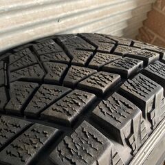 JKラングラー用 純正ホイール LT285/75R16 スタッドレス ブリヂストン