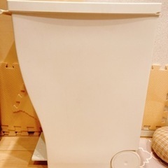 【中古】ペダル付きゴミ箱　約30L
