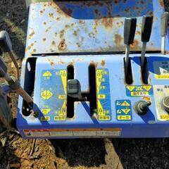 コマツ除雪機 無段階変速セル付き 7.9/10PS