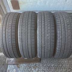 極上タイヤ　BRIDGESTONE ブリヂストン　ブリジストン　VRX2 195/65R15 スタッドレス　タイヤ　2020年〜2021年　15インチ