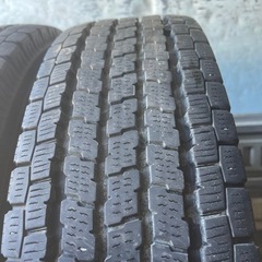 バリ山　YOKOHAMA ヨコハマ　IG91 195/80R15 107/105L LT スタッドレス　タイヤ　2020年製　15インチ