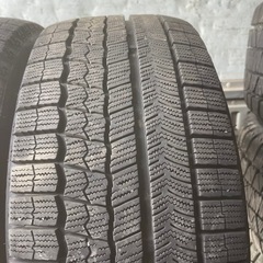 極上タイヤ　NANKANG WINTERSAF WS-1 235/45R17 スタッドレス　タイヤ　2020年製　17インチ