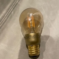 IKEA　LUNNOM　LED電球　400㏐