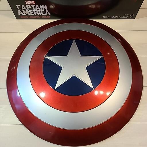 キャプテンアメリカの盾　実物大　レプリカ