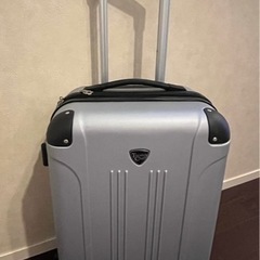 神奈川県 横須賀市のスーツケースの中古が安い！激安で譲ります・無料  