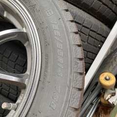 バリ溝スタッドレスタイヤホイール付き