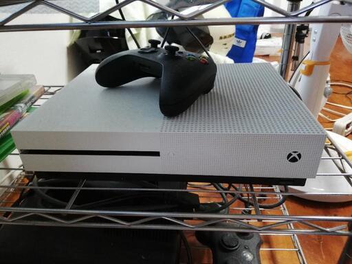 xbox One 本体 ソフト付き