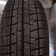 スタッドレスタイヤ、アルミ4本