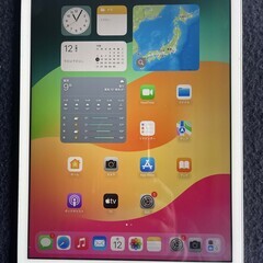 iPad 第８世代 Wi-Fi 10.2インチ silver ３...
