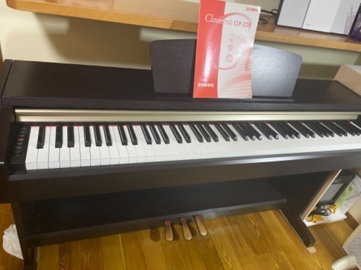 YAMAHA 電子ピアノ　クラビノーバ　CLP-220