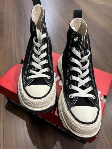 converse 厚底スニーカー23.０センチ