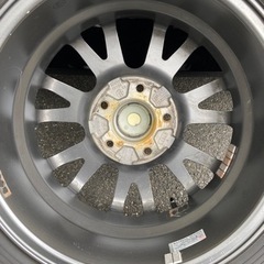 スタッドレスタイヤ4本ホイールセット　2021年11月製造