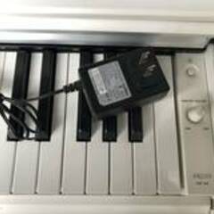 商談中 YAMAHA 電子ピアノ アリウス 2018年製 YDP-143 白 ホワイト