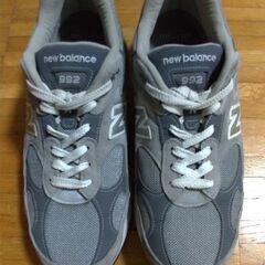 【ネット決済・配送可】New Balance M992GL 29...