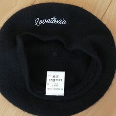 ラブトキシック　ベレー帽 150cm / ラブトキシック