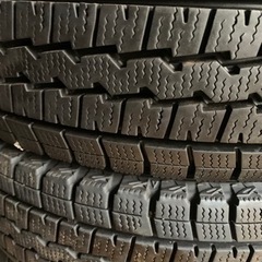 スタッドレス　adバン　ダンロップ　ウィンターマックス