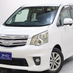 【全車自社ローン対象車】　トヨタ　ノアＳｉ