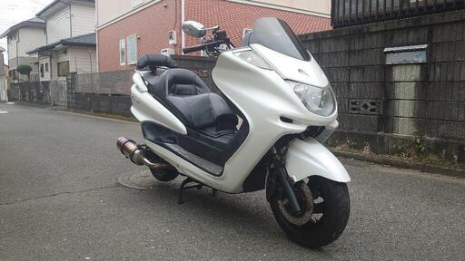 (売約済）ヤマハ　マジェスティ250C ホワイト