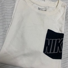 NIKE 半袖Tシャツ　ナイキ　