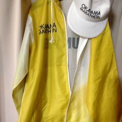 岡山マラソン ボランティアパーカーと帽子