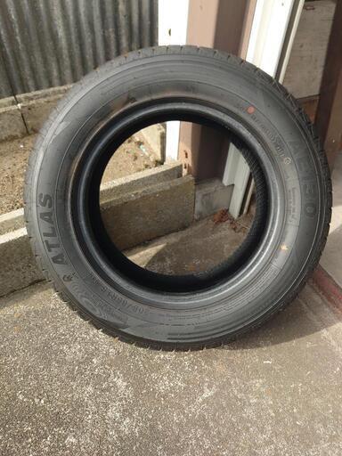 新品タイヤ 中古タイヤ » 15インチ » 商品一覧 205/65R15 ほぼ新品 