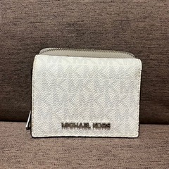 【期間限定値下げ‼️】三つ折り財布 MICHAEL KORS マ...