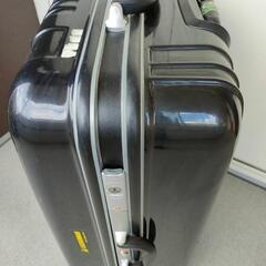 スーツケース②82cm57cm32cm