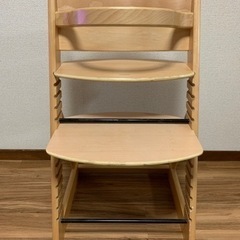 ベビーチェア　子供椅子　ハイチェア　木製