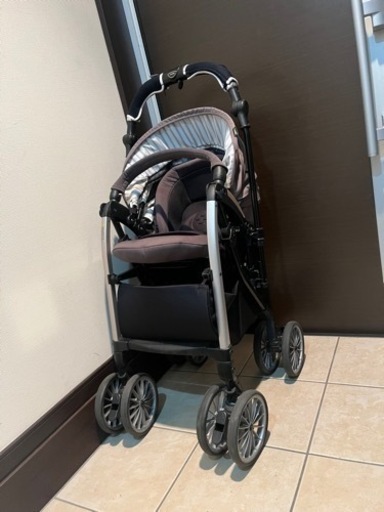 コンビ アンブレッタ 4キャス ☆teruです☆コンビ ホワイトレーベル