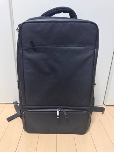makuake購入品　2階建て構造で「保冷保温」もできる高機能バックパック UNSTRAPACK