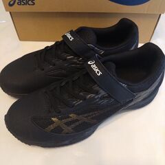 25センチ　asics　黒スニーカー　試着のみ