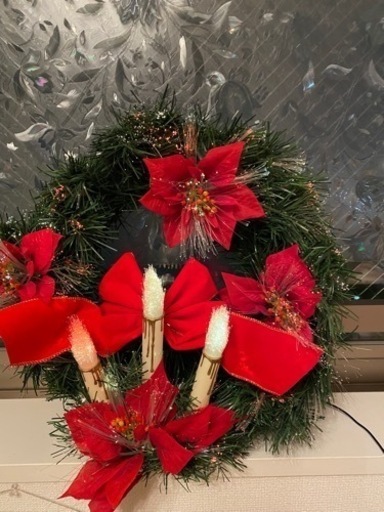 クリスマス　リース　電飾
