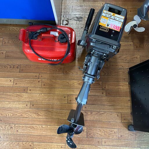 【中古】【動作OK】【店頭引取限定】船外機5馬力　33,000円（税込）