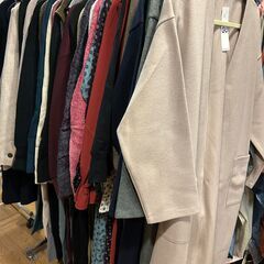 【特価品】新品 GU ジーユー 婦人服各種 定価の60~70%off！