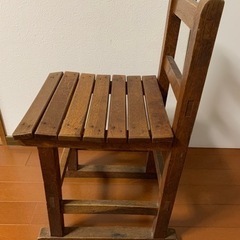 レトロ  椅子  学校椅子  古い椅子  古道具