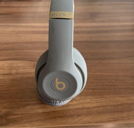 Beats Studio3 ヘッドフォン　新品未使用品　全国配送可能 6840円