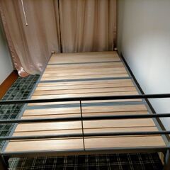 シングル 折り畳みベッド (引取りのみ無料)