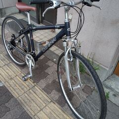 LOUIS GARNEAU[ルイガノ]TR1 700cクロスバイク アルミ/24speed/ダークブルー