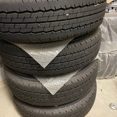 ハイエース200タイヤ