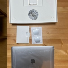 13インチ MacBook Air スペースグレイ 8GB 256GB