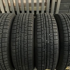 185/65R15バリ山スタッドレスタイヤ4本　プリウス、カロー...